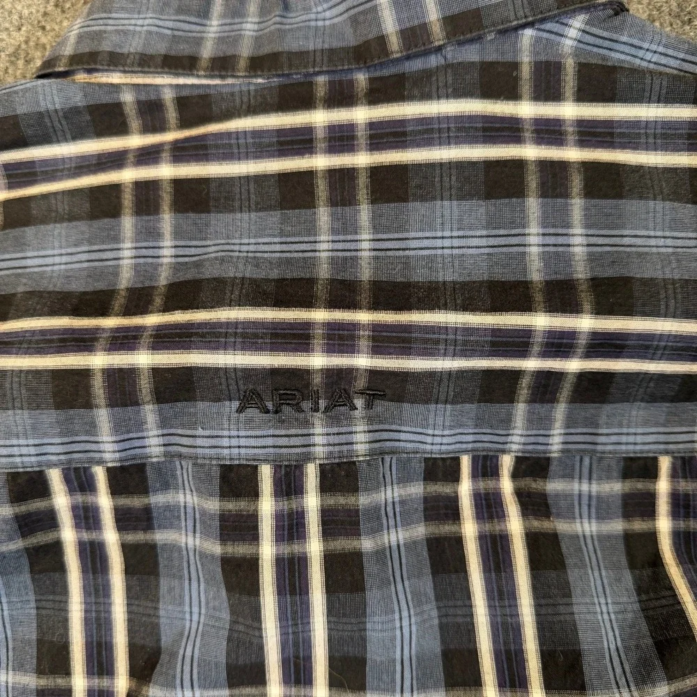Ariat Pro Series Mens XL Blue Black Plaid Western Long Sleeve Snap Shirt #3228